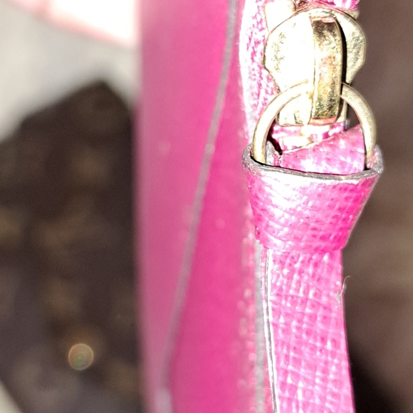 LV Wallet - Picture 13 of 16